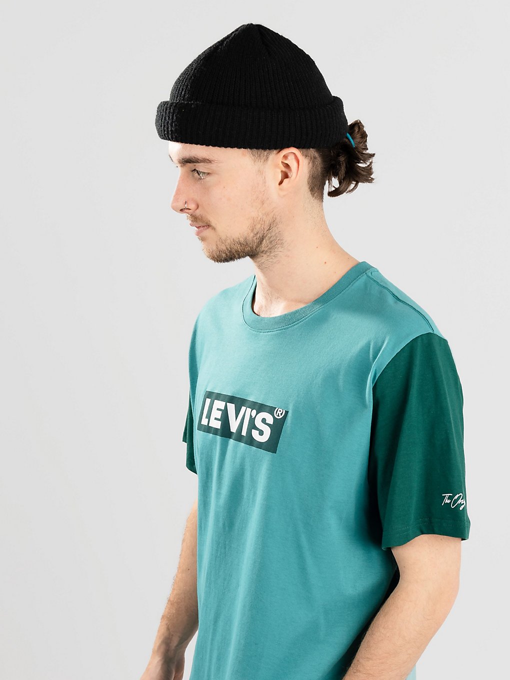 Image of Levi's Relaxed Fit Reds T-Shirt verde