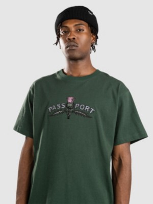 Image of Pass Port Thistle Embroidery T-Shirt verde