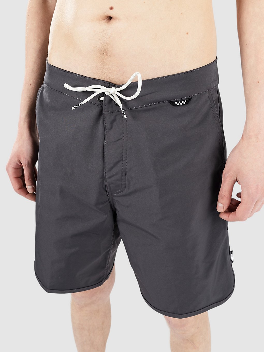Image of Vans Ever-Ride Scalloped Solid Boardshorts nero