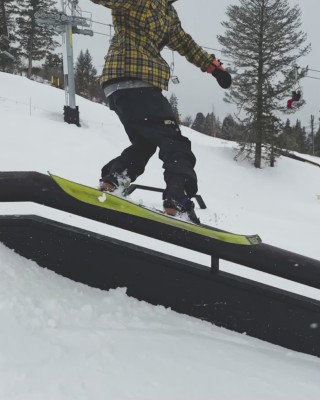 Wallie 2024 Snowboard