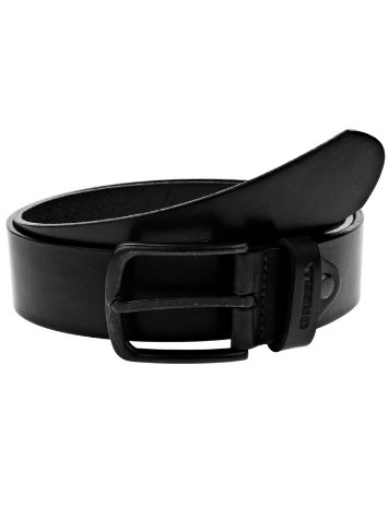 REELL All Black Buckle Pas