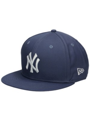 MLB League Essential 950 Cap