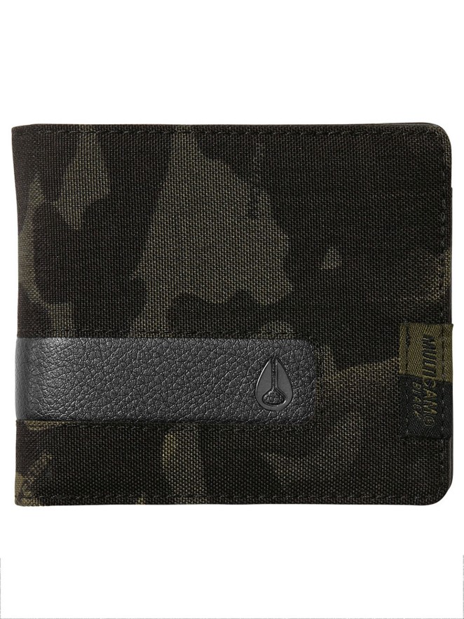 Nixon Showdown Bi-Fold Zip Wallet