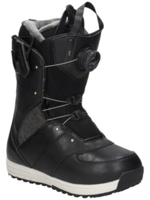 salomon snowboard boots uk