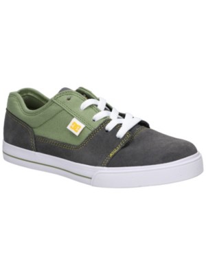 DC Tonik Skate Shoes