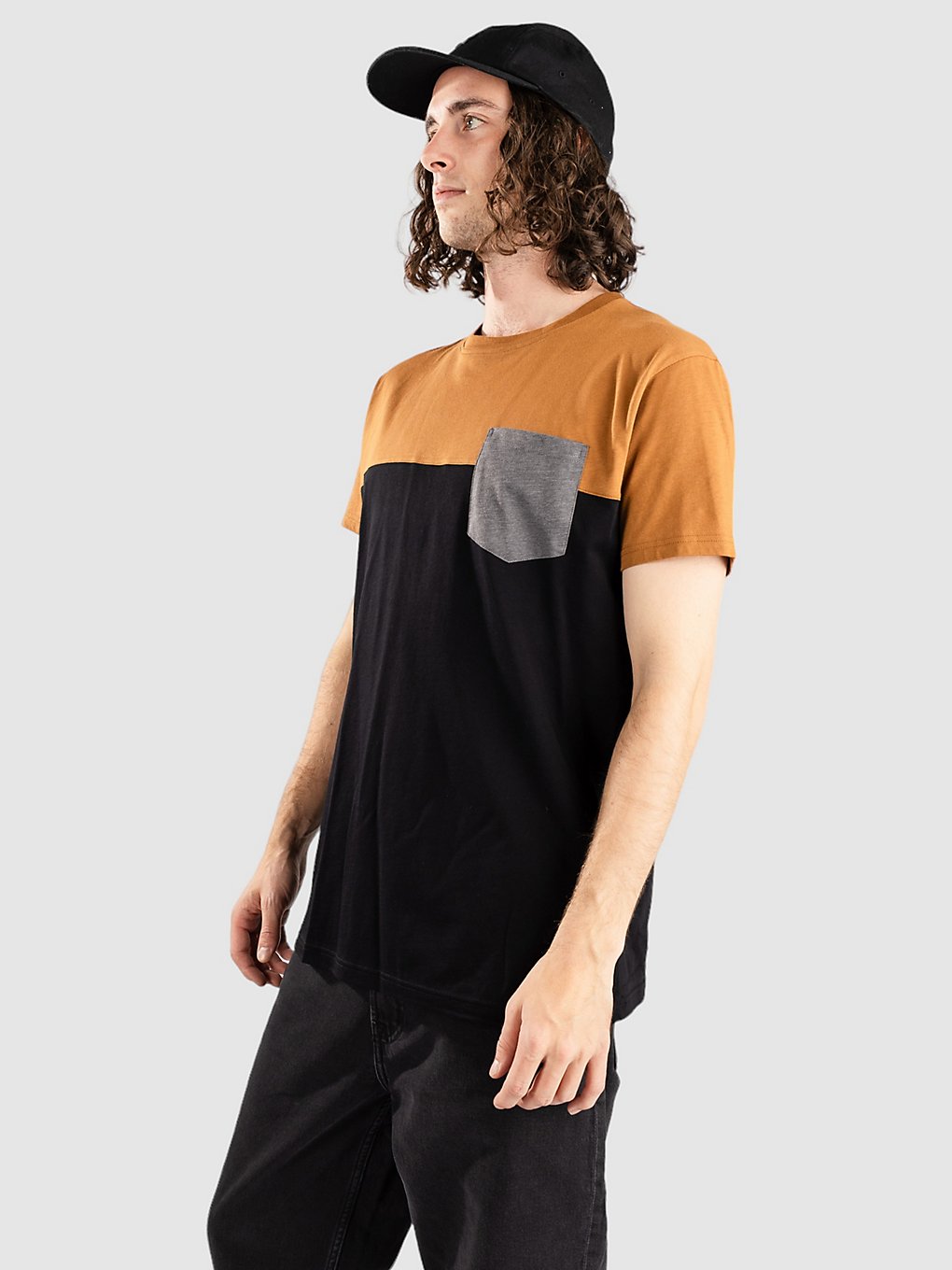 Iriedaily Block Pocket 2 T-Shirt cara black kaufen