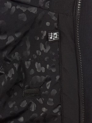 Shrine Insulator Jacket