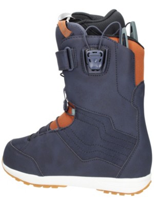 deeluxe lara snowboard boots