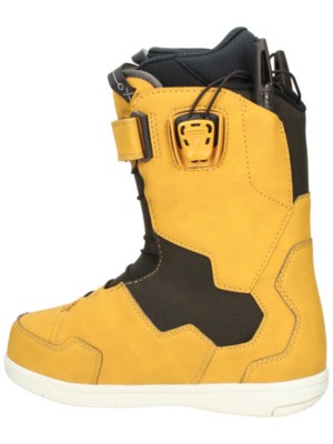 deeluxe lara snowboard boots