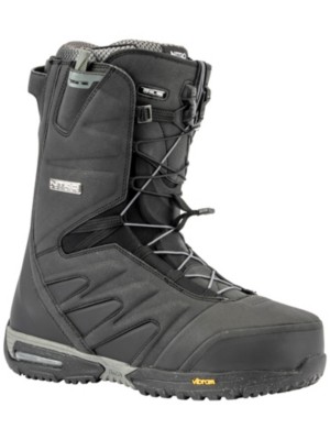 breaking in snowboard boots