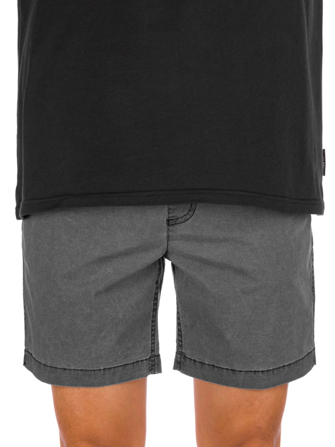 Quiksilver Taxer 17″ Shorts