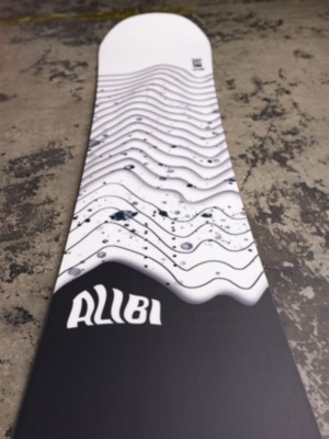 alibi snowboards motive