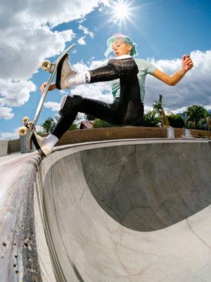 lizzie armanto old skool pro