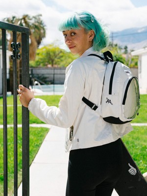 vans heart lizzie backpack