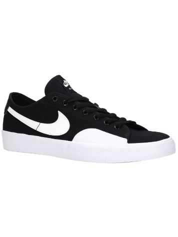 Nike SB Blazer Court Skate Shoes