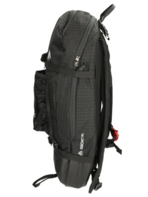 jones minimalist backpack