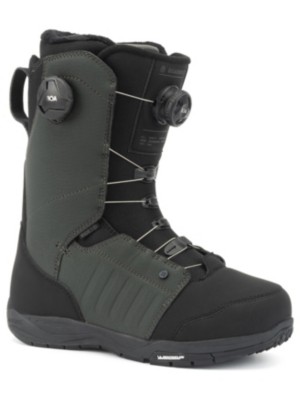 snowboard boots under 100