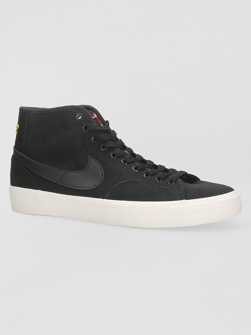Nike SB Blazer Court Mid Premium Skate Shoes svart