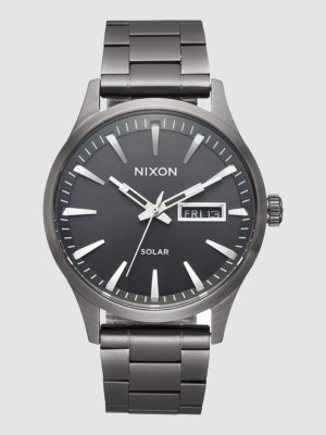 Nixon Sentry Solar Stainless Steel Montre