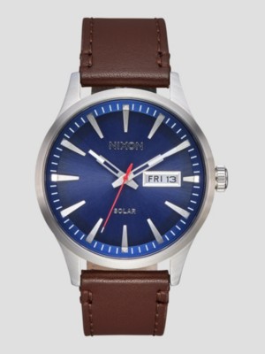 Nixon The Sentry Solar Leather Klocka