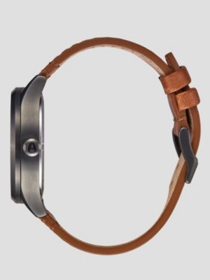 The Sentry Solar Leather Ur