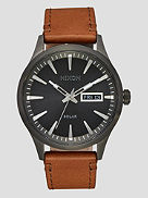 The Sentry Solar Leather Hodinky