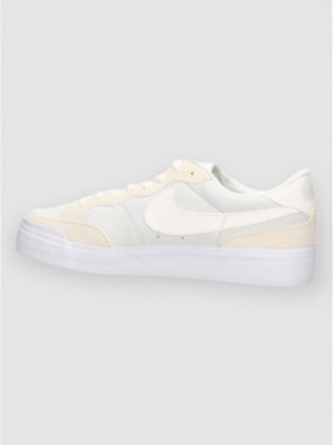 SB Pogo PRM Sneakers