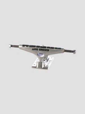 Krux 8.25 K5 Grind Out Racism DLK Standard Trecos