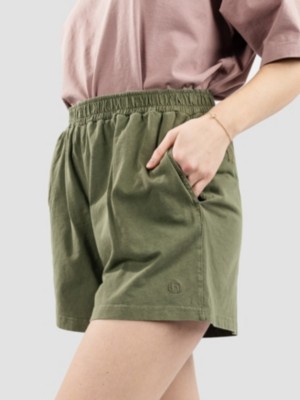 Helen Shorts