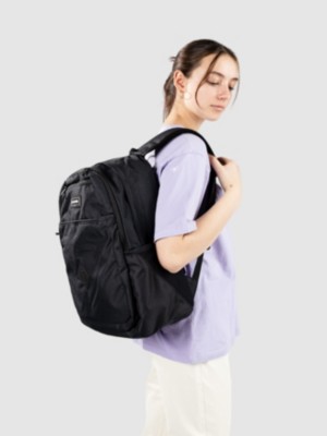 Essentials 26L Backpack