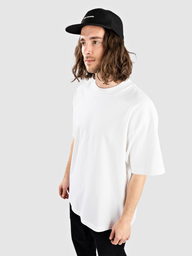 Shaka Wear 9.0 Oz Garment Dye Designer Camiseta