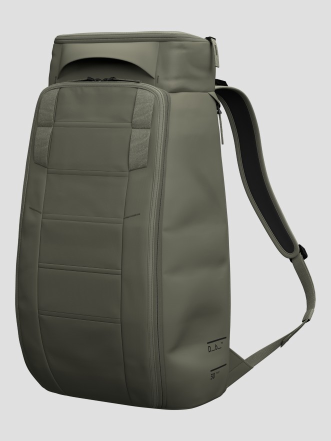 Db Hugger 30L Backpack