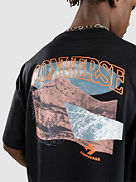 Mountain Remix Graphic T-skjorte