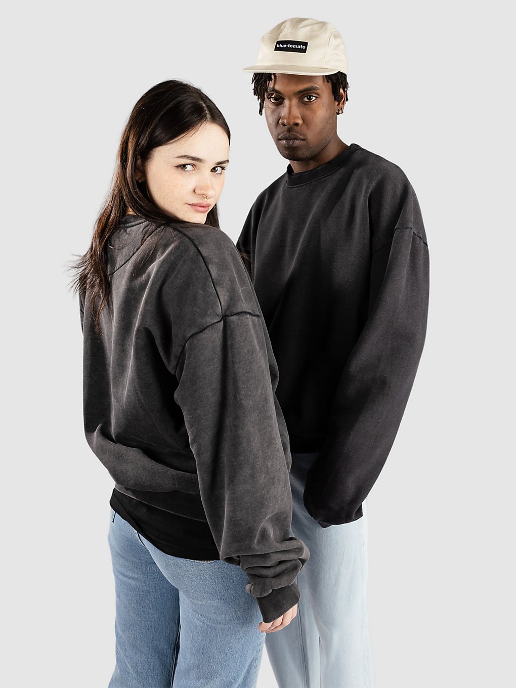 Urban Classics Acid Washed Crew Sweater black kaufen