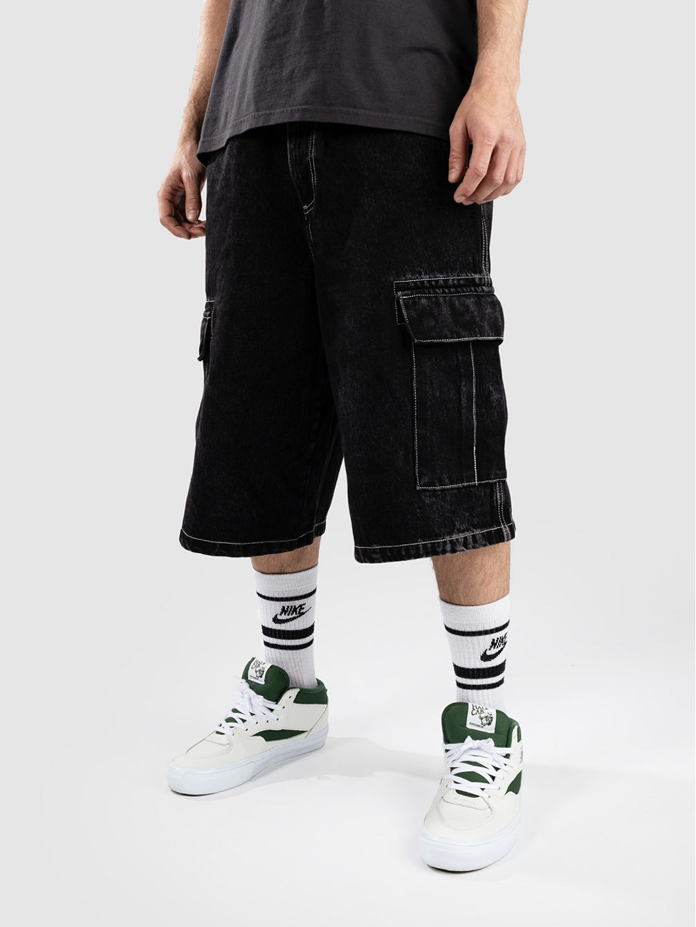 Ultra Loose Fit Sk8 Cargo Shorts
