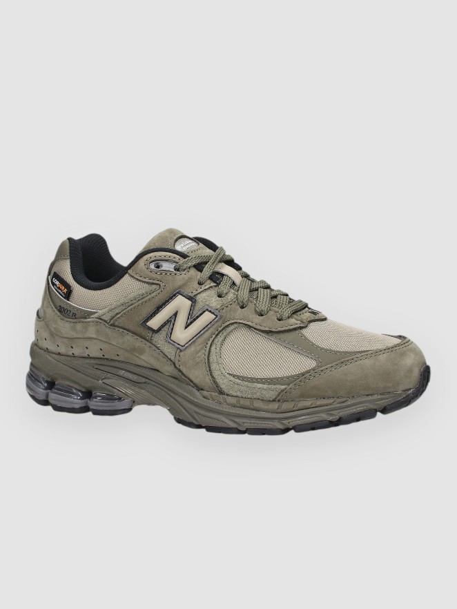 New Balance 2002 Sneakers