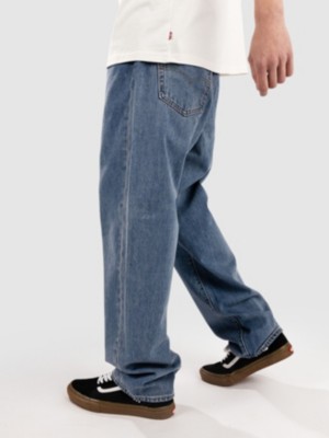 568 Loose Straight Jeans