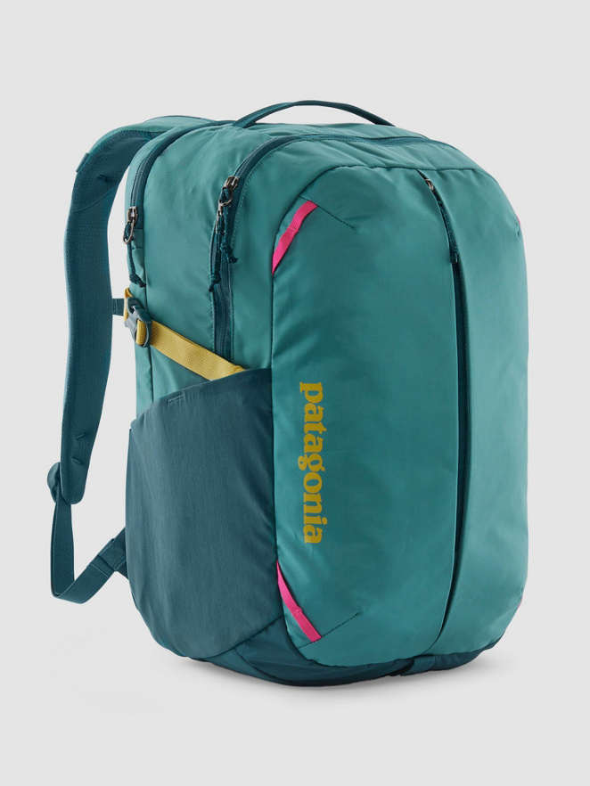 Patagonia Refugio Day 26L Backpack