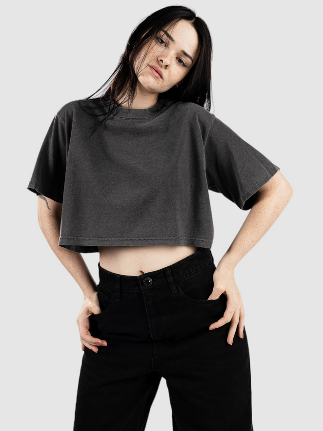 Shaka Wear Garment Dye Crop T-shirt