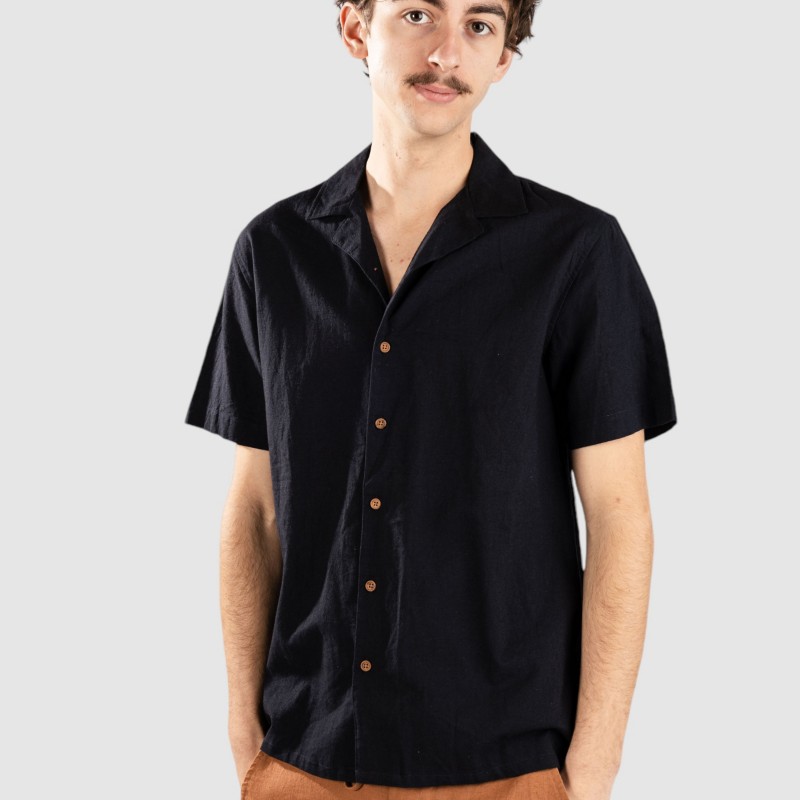 Blue Tomato - -33%2 Hoodies für 80AnerkjendtAkleo Cot/Linen Hemd€ 59,95€ 39,95+0 more