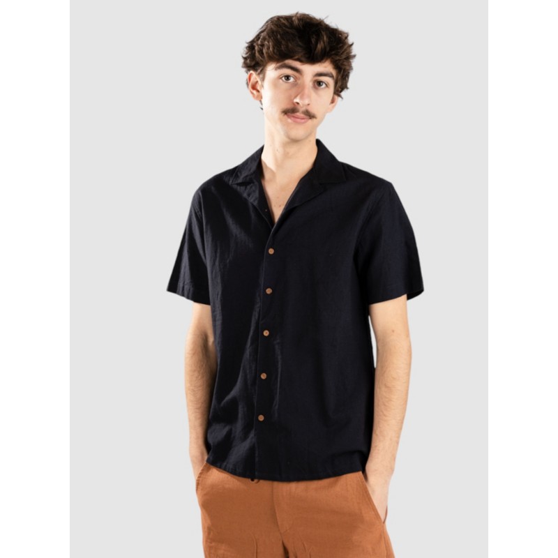 Blue Tomato - -33%2 Hoodies für 80AnerkjendtAkleo Cot/Linen Hemd€ 59,95€ 39,95+0 more