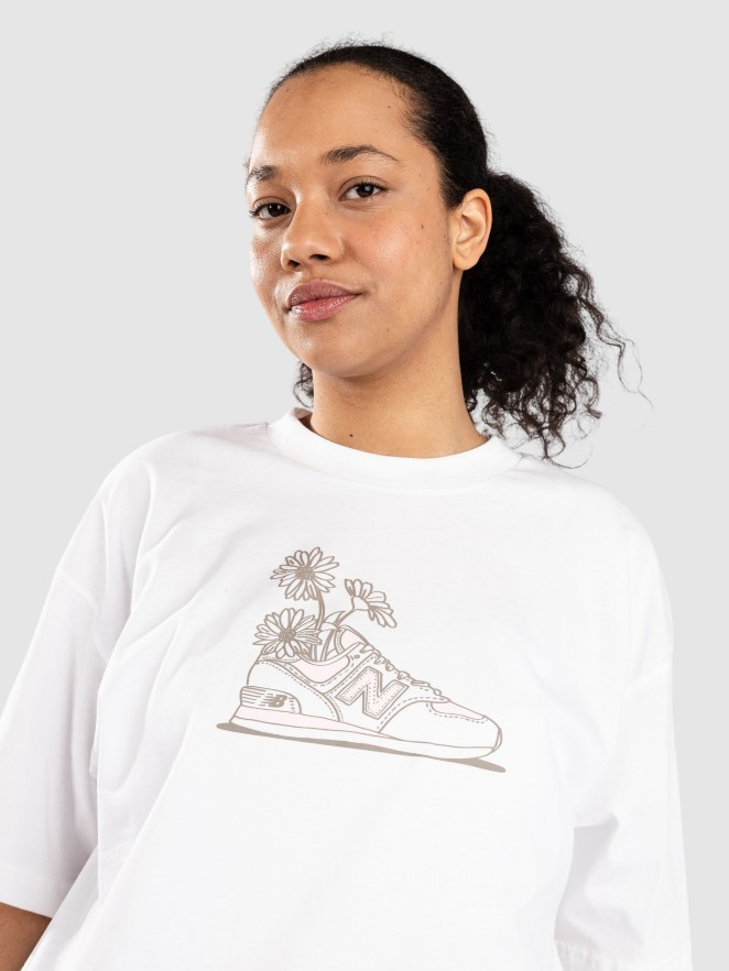 New Balance Oversized Flower Camiseta