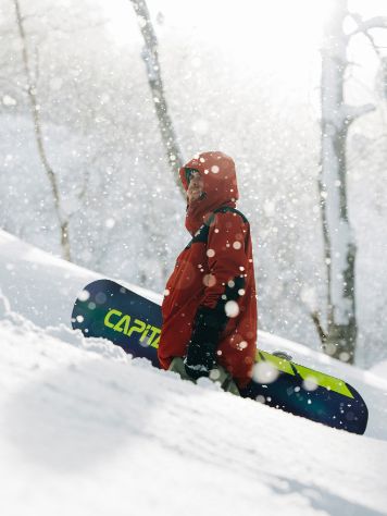 capita mercury snowboard uk MEGA - 2026 so its awesome for going fast and blasting through whatever terrain you come across The 2022 Capita Mercury Snowboard