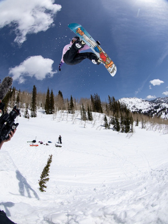 nitro beauty snowboard 2026 This ultra Nitro Drop Women's Snowboard 2025