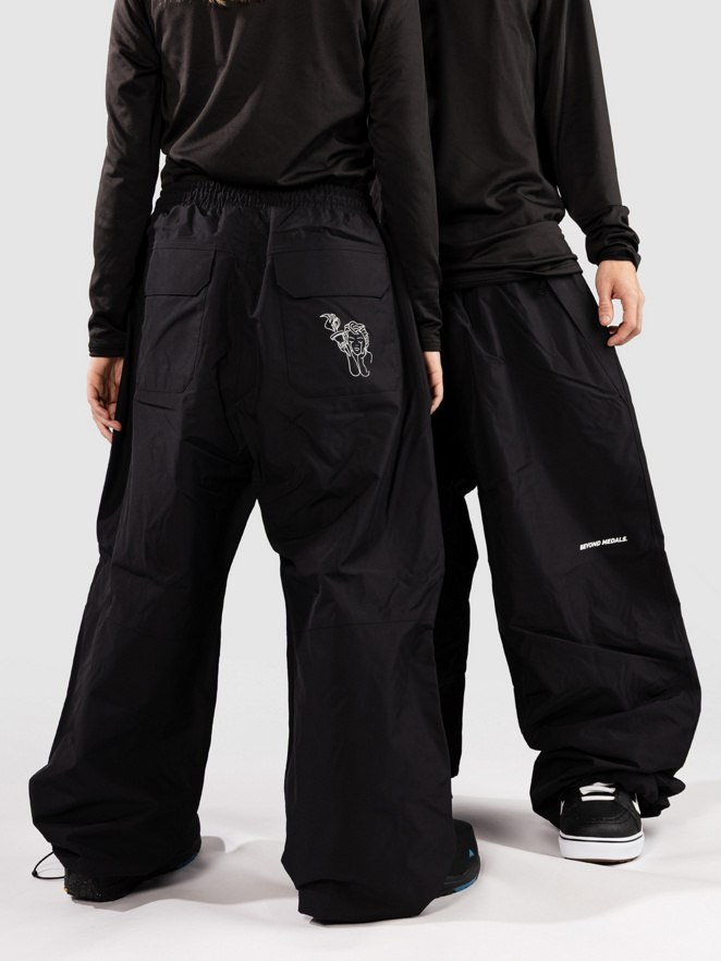 Beyond Medals Park Pantalones