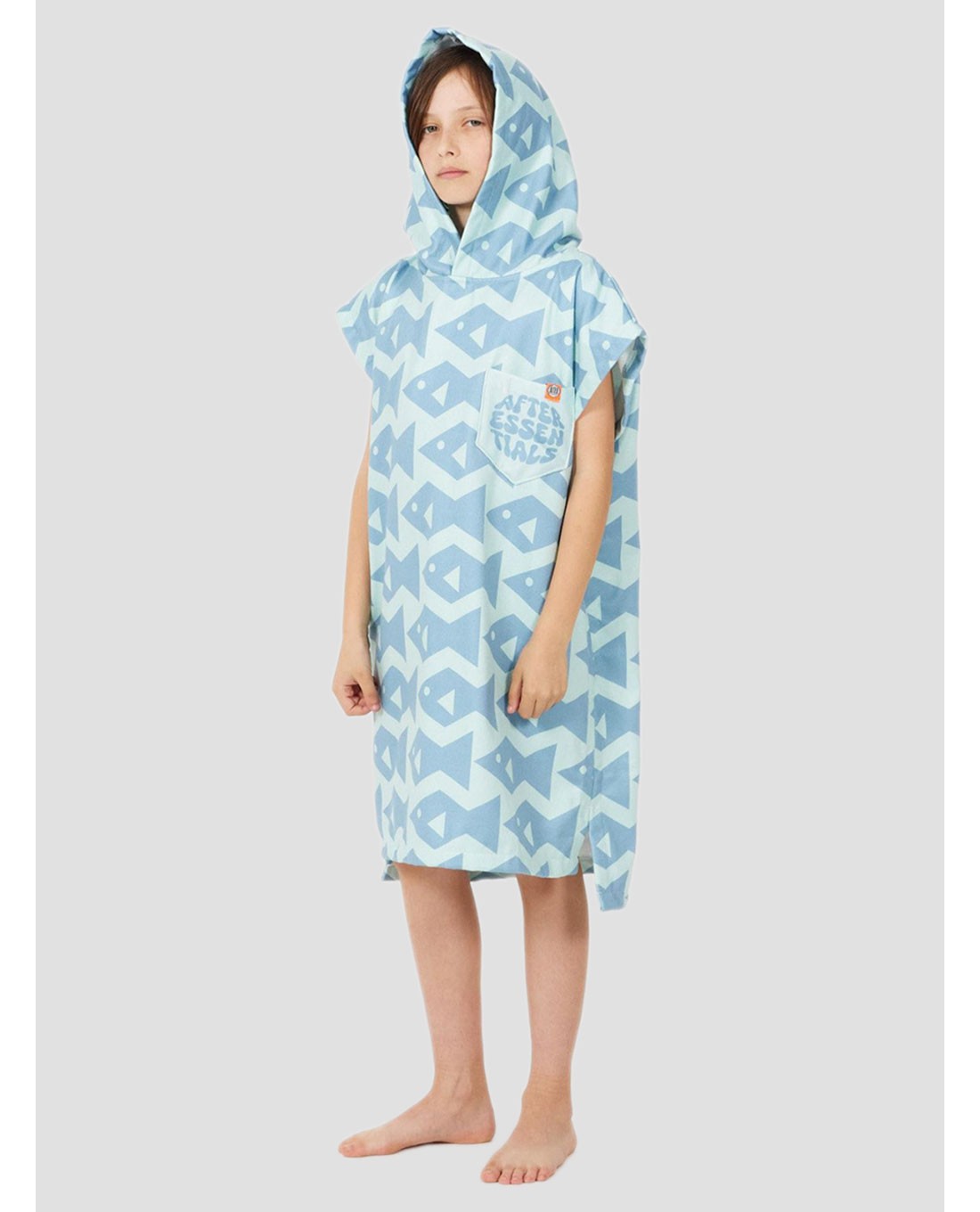 After New Kid Surf Poncho square fish