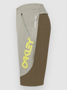 Oakley Maven Scrub Shorts