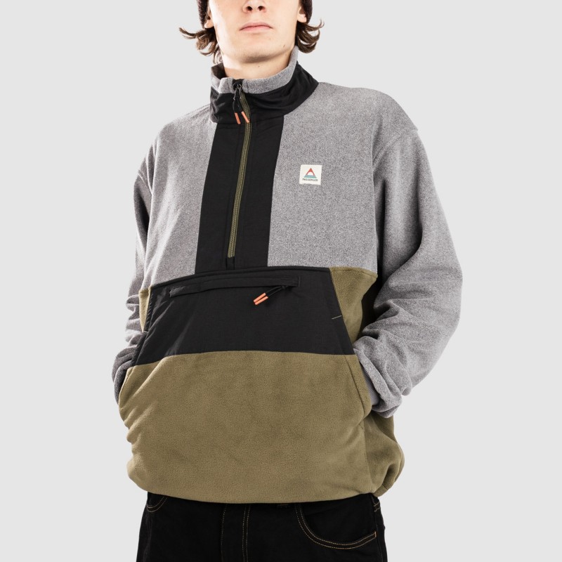 Blue Tomato - -11%2 Hoodies für 80PassengerWoodland Hoodless 2.0 Half-Zip Fleece Pullover€ 89,95€ 79,95