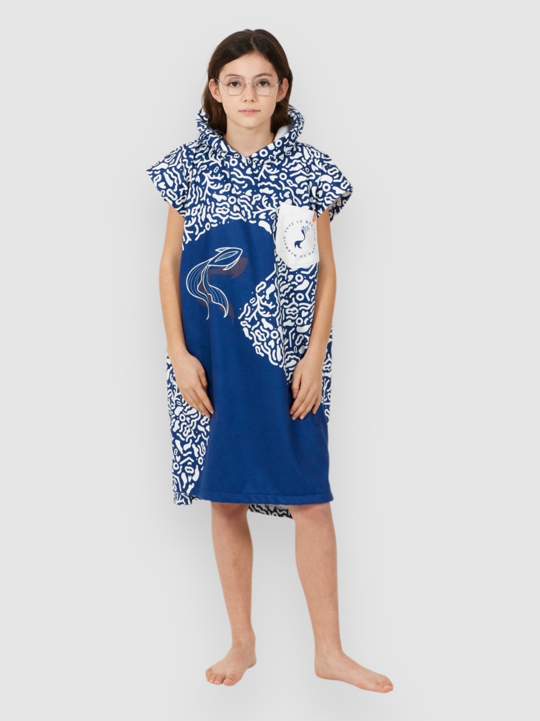 After Kids Surf Poncho save la mermaid