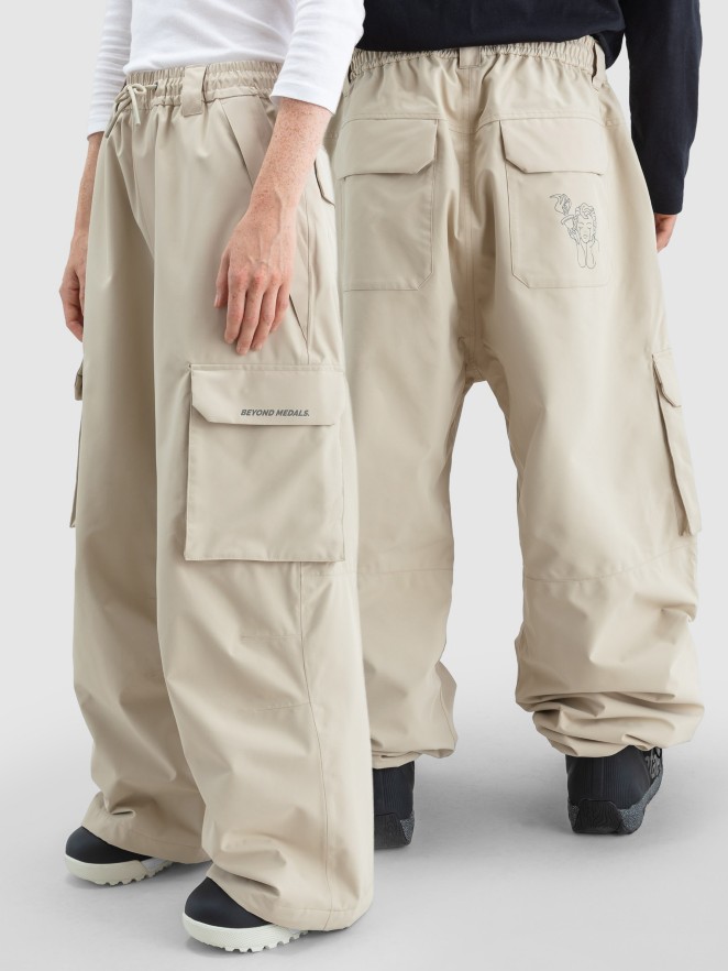Beyond Medals Park Cargo 2L Pants